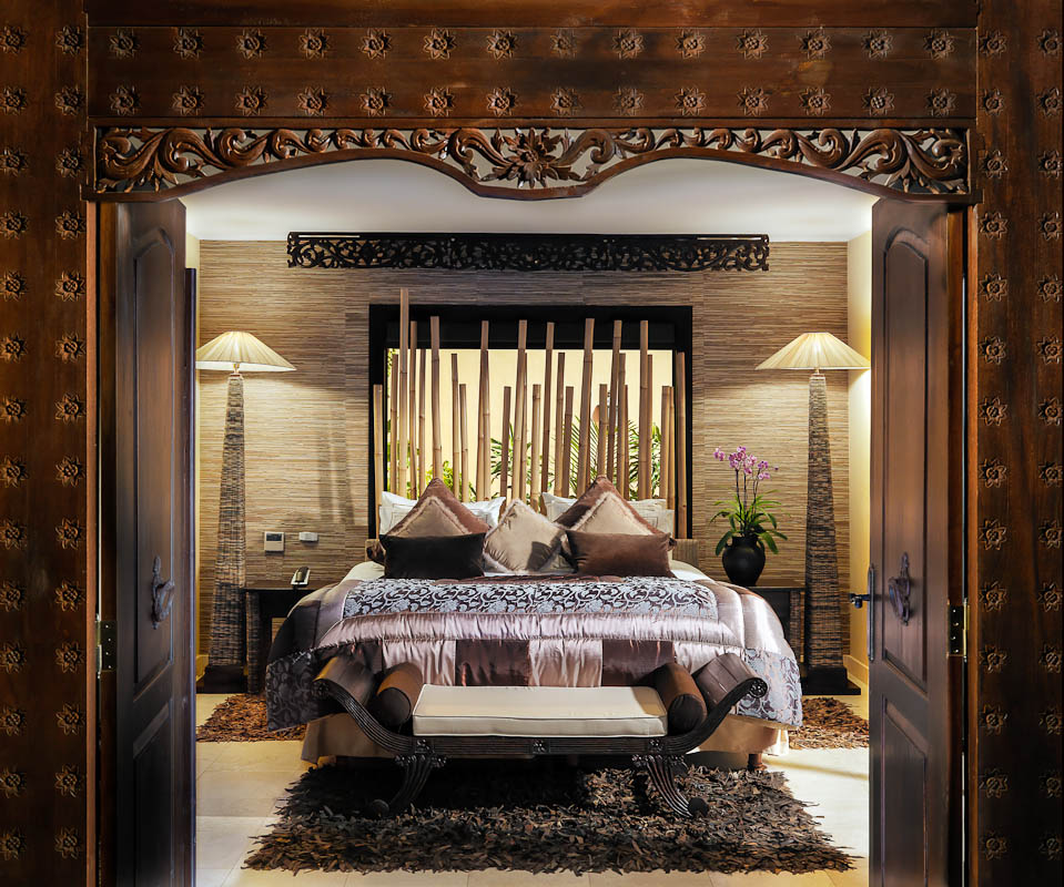 Royal_Garden_Villas-Main_bedroom_Villa_Rubi