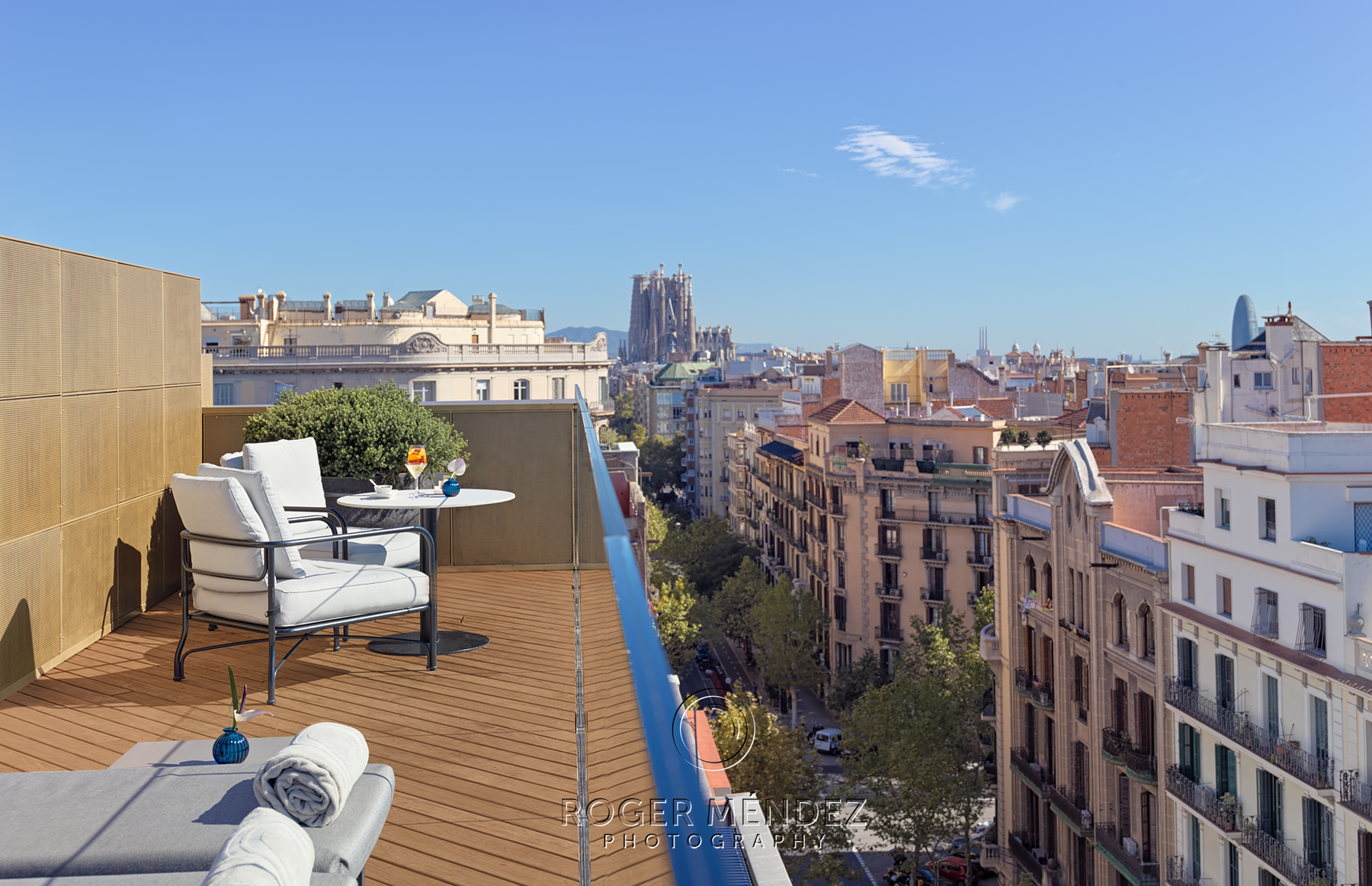 Superior terrace with Barcelona city views