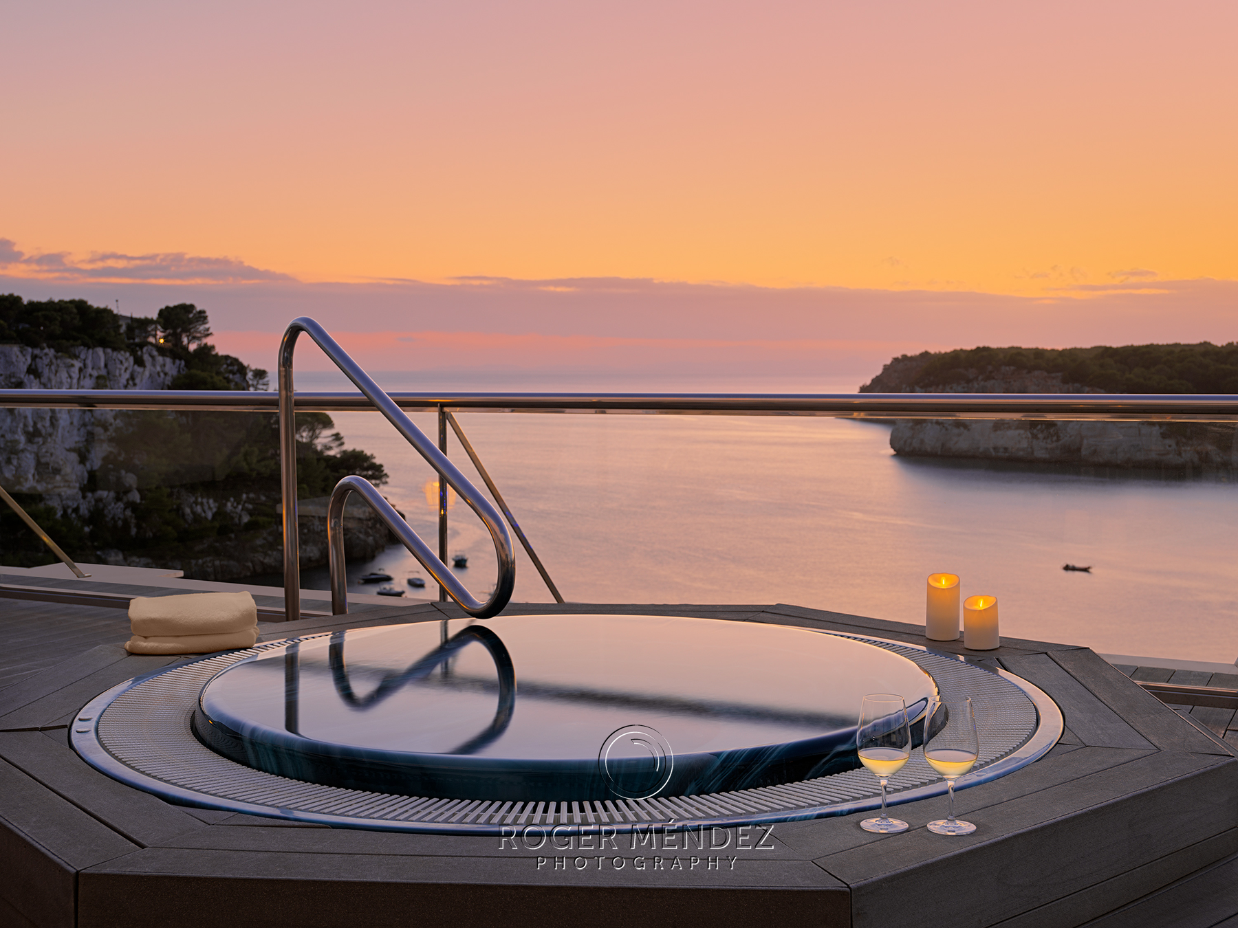 Grand Suite terrace with Jacuzzi at sunset